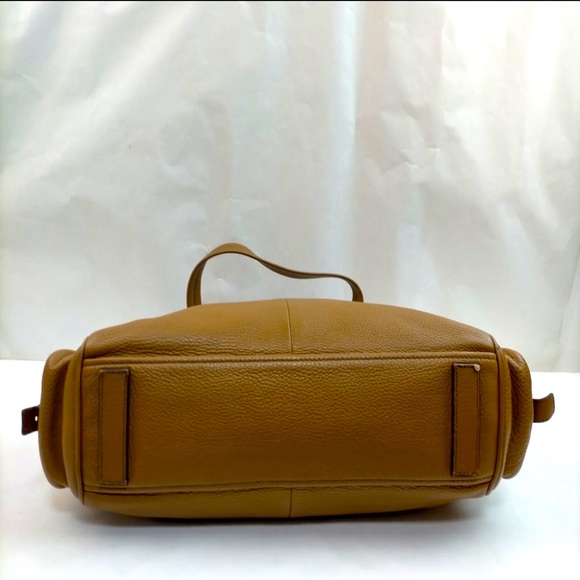 🌟FINAL 🌟Prada Vitello Leather Daino Tote/Shoulderbag. Tan Leather. 🌟 2x HP🌟 - Picture 4 of 9